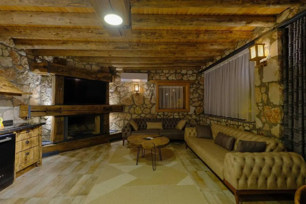 Villa Kaydirakli Ve Akvaryum Fethiye