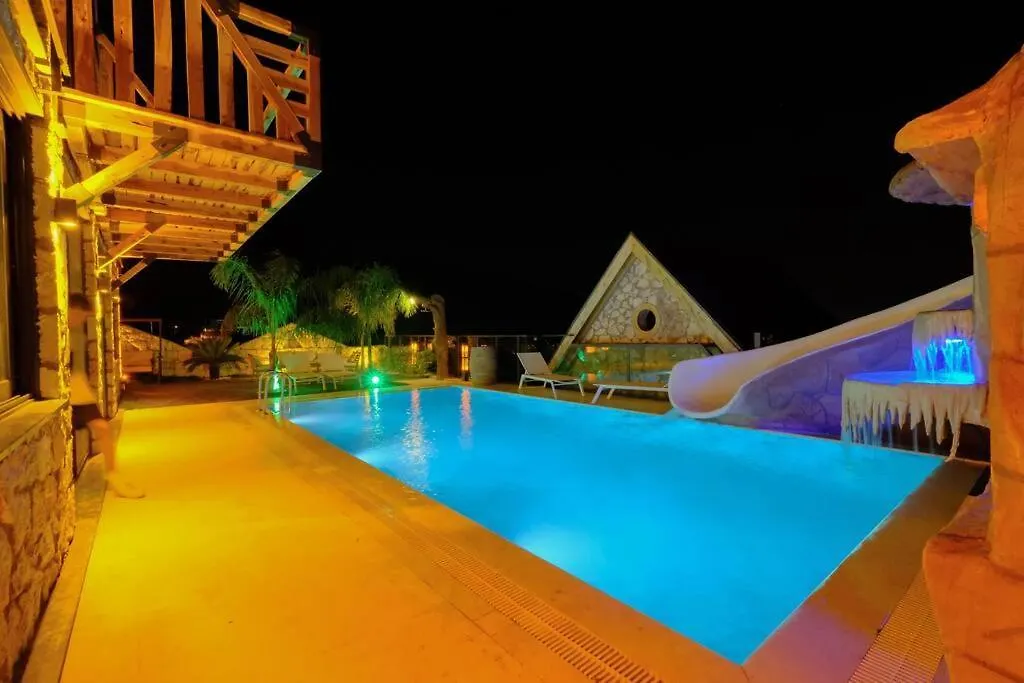 Villa Kaydirakli Ve Akvaryum Fethiye