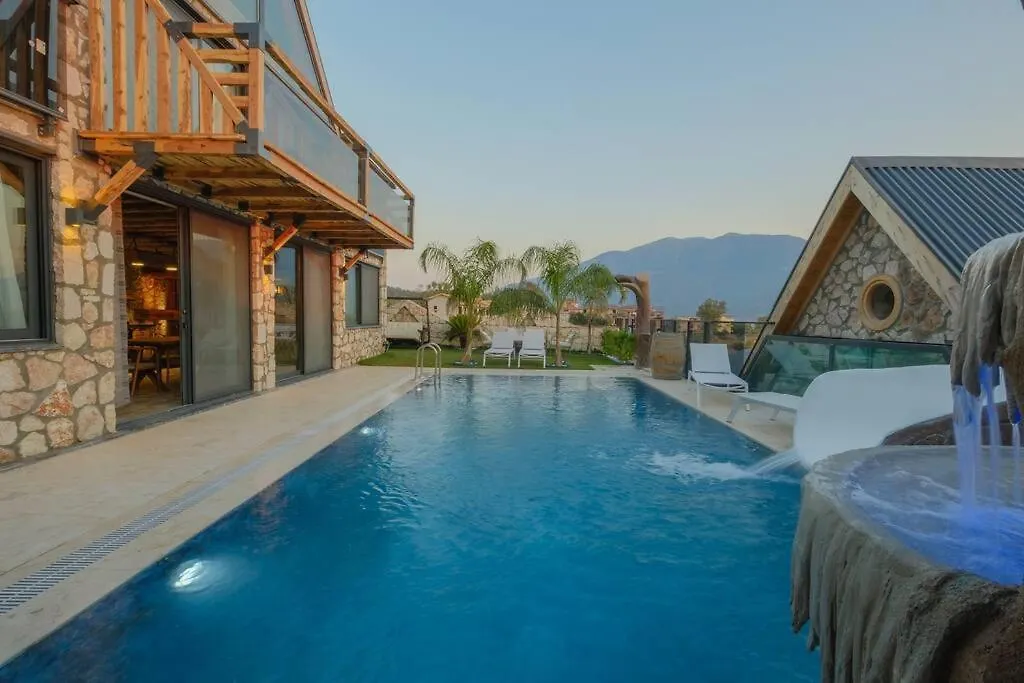 Villa Kaydirakli Ve Akvaryum Fethiye