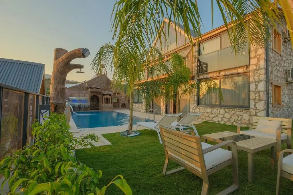 Villa Kaydirakli Ve Akvaryum Fethiye